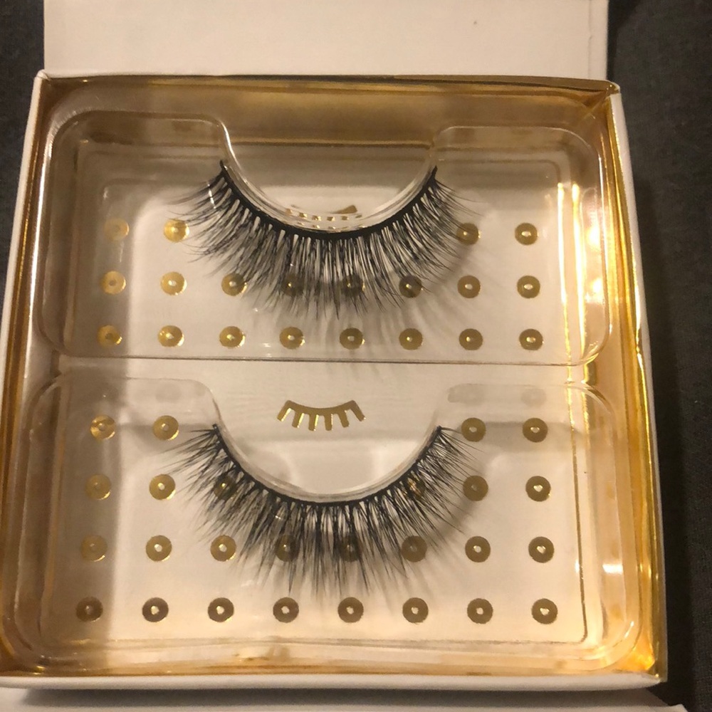 Battington Monroe 3D silk lashes